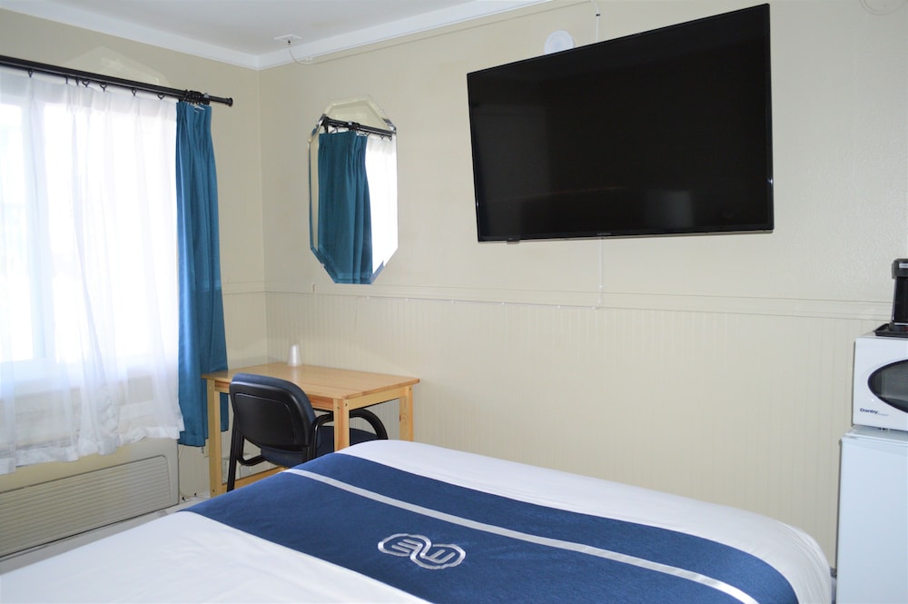 Travelodge by Wyndham Fort Bragg - photo 41