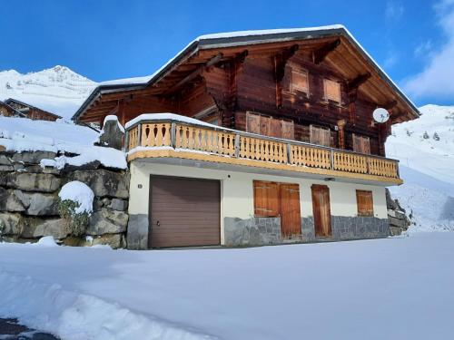 Le Pacheu - carbon neutral hotel in Unknown City