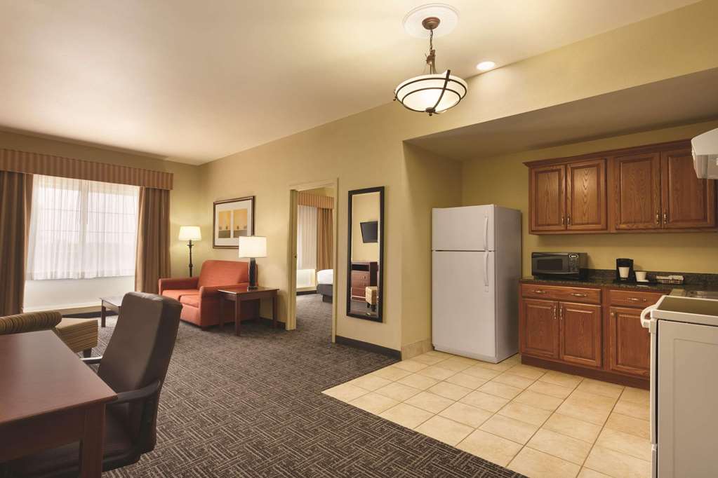 Country Inn & Suites by Radisson Goodlettsville TN - photo 8