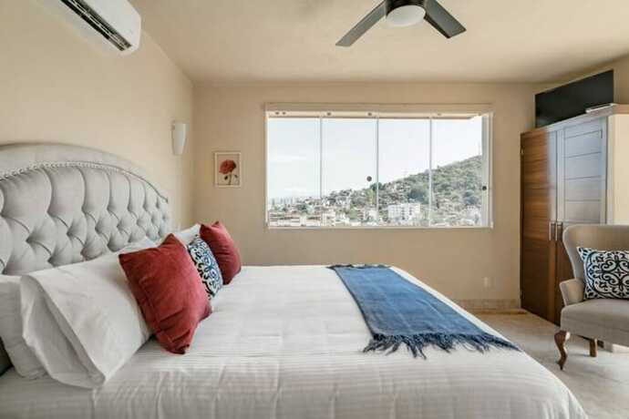 San Miguel PV Rentals — 4-Star Luxury Hotel in Puerto Vallarta, Mexico