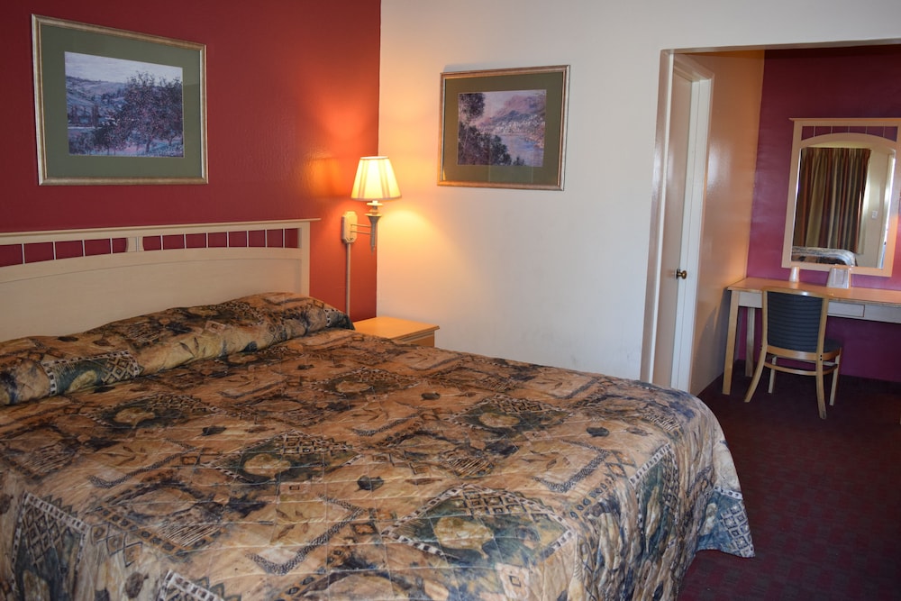 San Carlos Inn - photo 5
