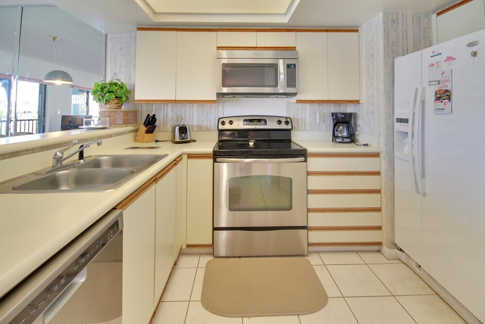 Land's End 1 408 Bay Front - photo 8