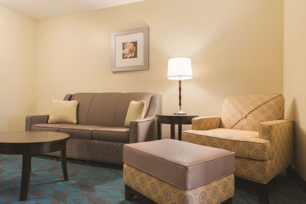 Hilton Garden Inn Fargo - photo 30
