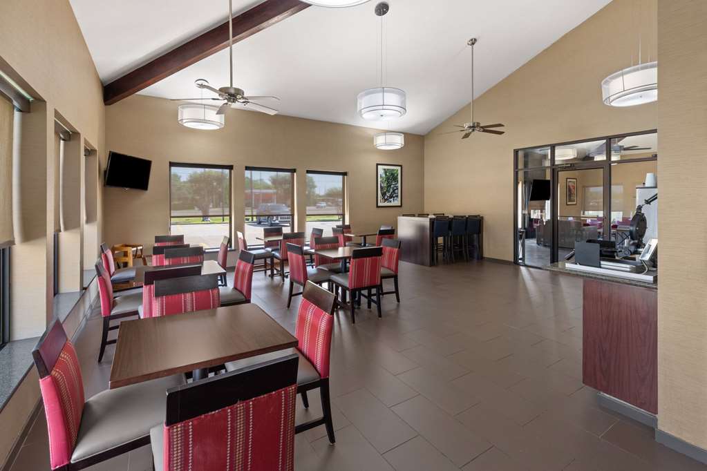 Super 8 by Wyndham Alexandria LA - photo 36