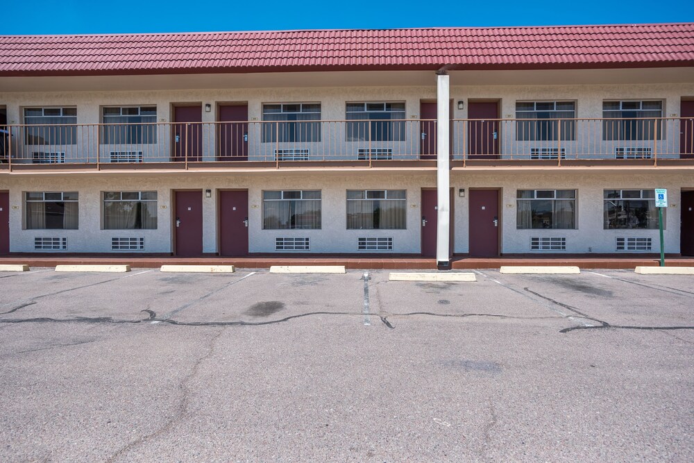 Motel 6 Mesa AZ Downtown - photo 37