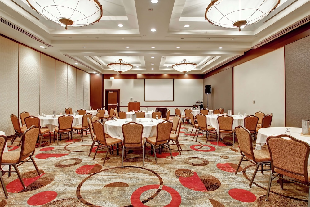 DoubleTree by Hilton Hotel Pleasanton at the Club - photo 47
