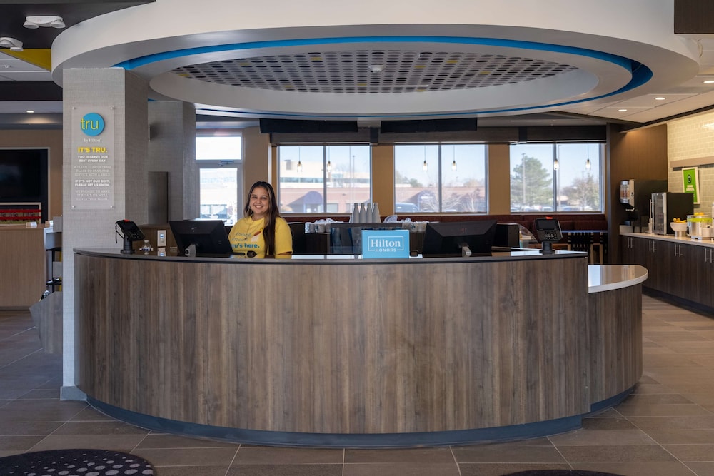 Tru by Hilton Naperville Chicago - photo 4