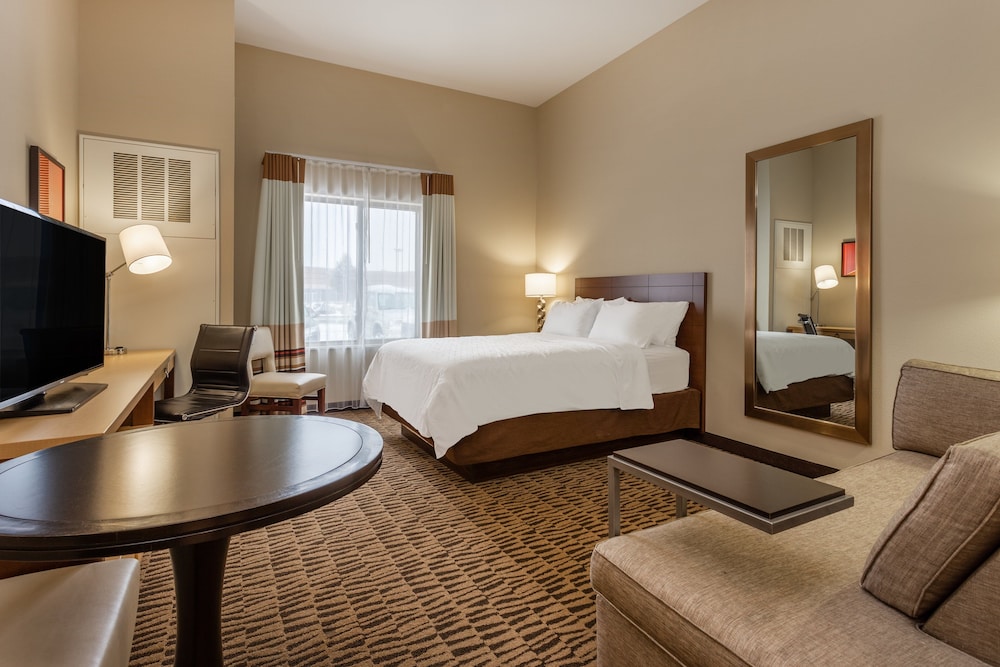 Candlewood Suites Fargo South Medical Center an IHG Hotel - photo 3