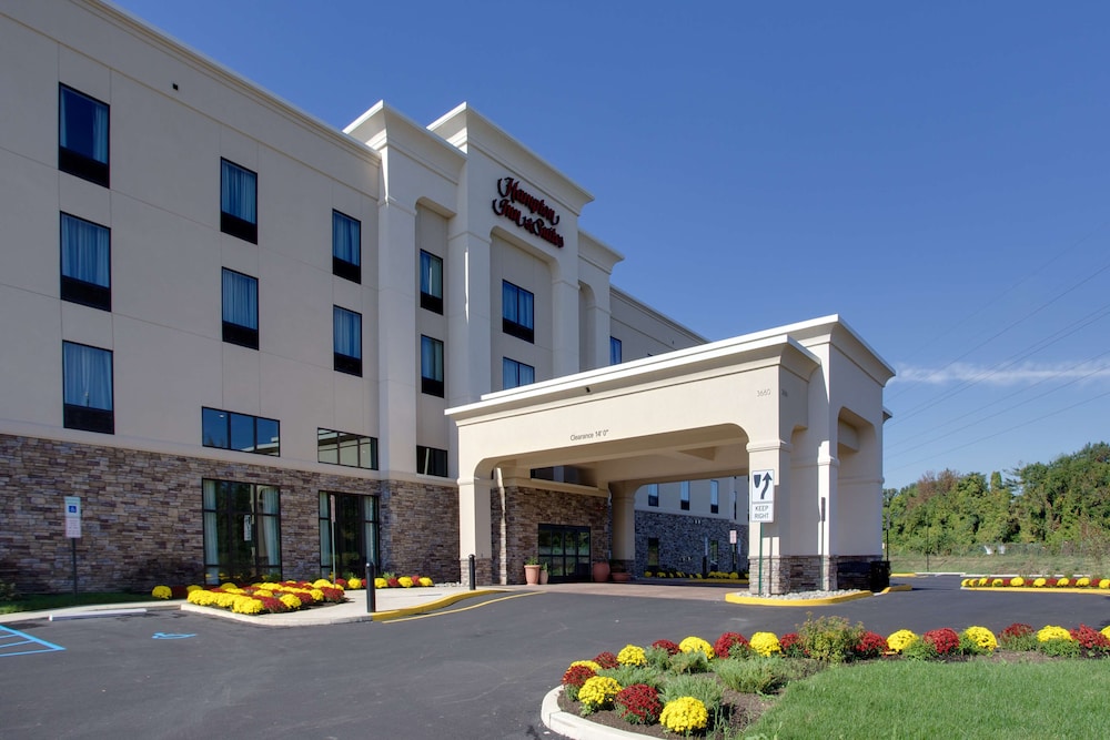 Hampton Inn & Suites Philadelphia Bensalem - photo 30