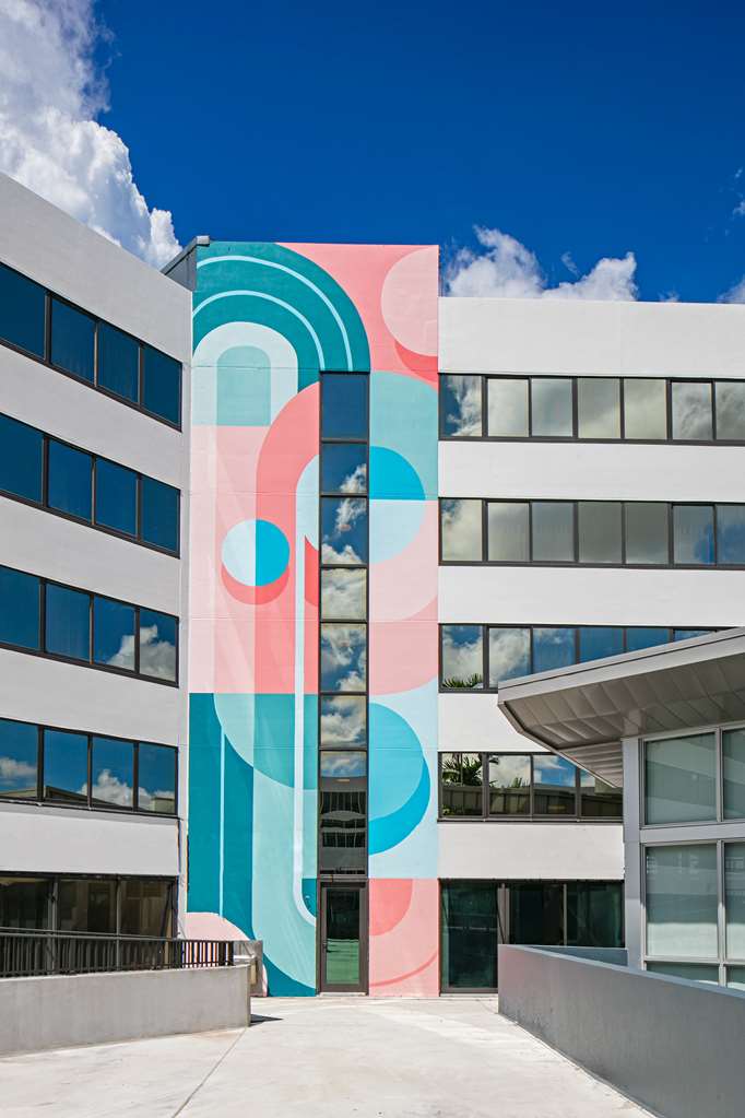 Sonesta Miami Airport - photo 3