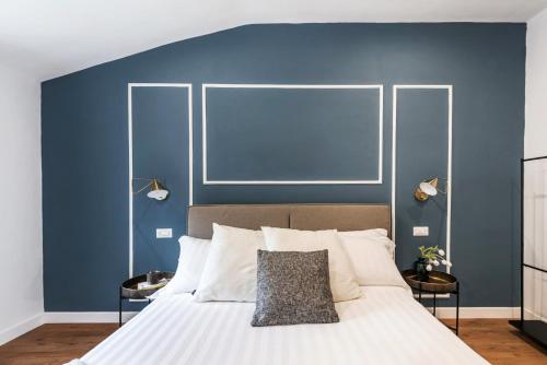 The Best Rent Refined multi room apartment in Termini area — 4-Star Luxury Hotel in Rome, Italy
