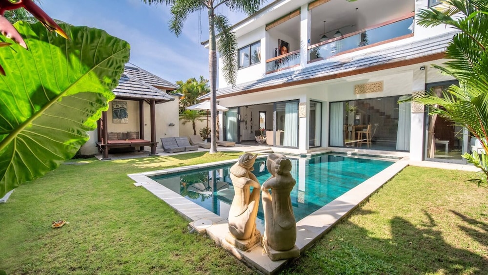 Villa Wiana — 4-Star Luxury Hotel in Bali, Indonesia