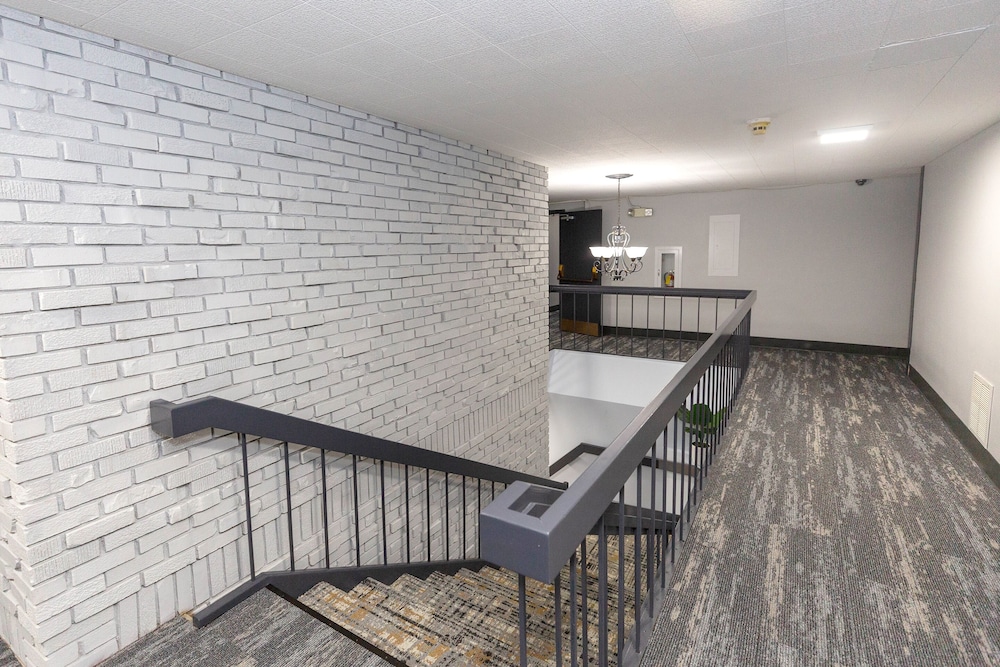 Coratel Inn & Suites by Jasper Mankato - photo 48
