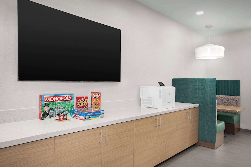 Home2 Suites by Hilton Lubbock University - photo 30