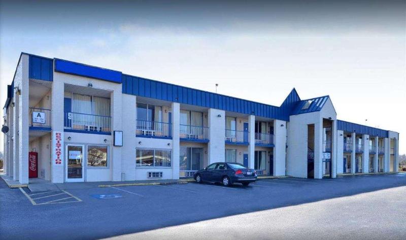 Knights Inn Lumberton — hotel in Lumberton