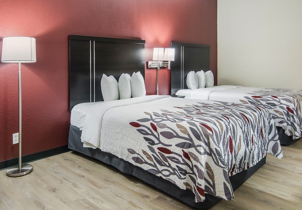 Red Roof Inn Binghamton North - photo 11