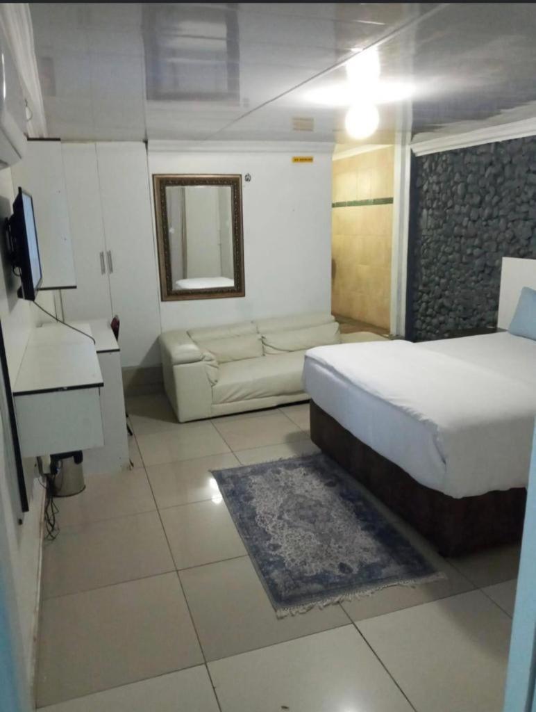THK Properties - last minute hotel in Pretoria