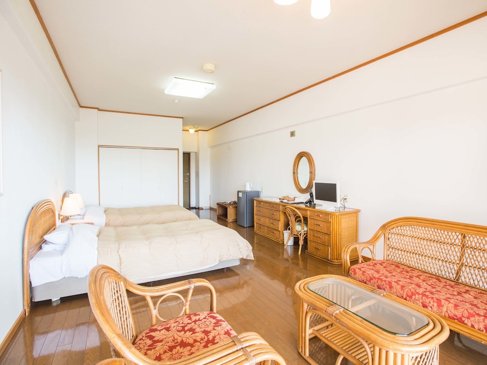Resort Hotel Umibe No Kajuen — hotel in Konan