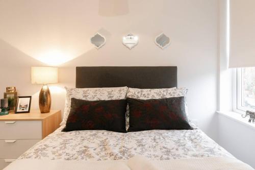 11 Helena House Business Apartment