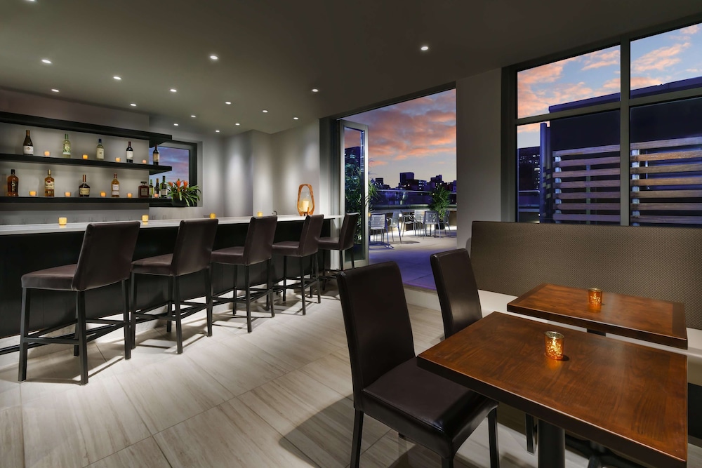 Doubletree by Hilton New York Times Square South - photo 23