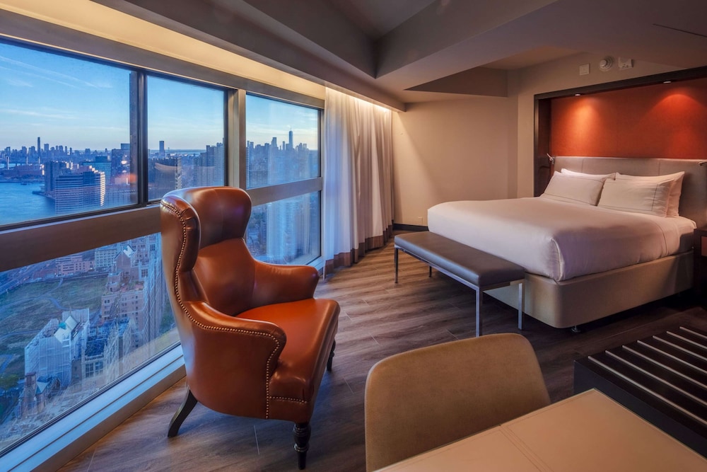 Millennium Hilton New York One UN Plaza - photo 23