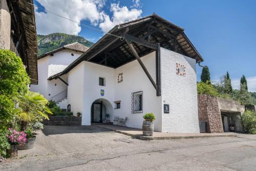 Thanhammer Apt Nova Domus — 4-Star Luxury Hotel in Terlano, Italy