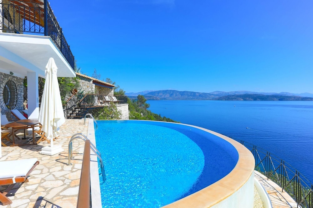 House On The Rocks in Nisaki — 4-Star Luxury Hotel in Corfu, Greece