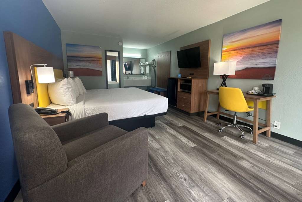Days Inn & Suites by Wyndham Jennings — hotel in Jennings