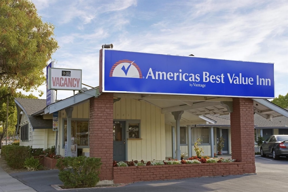 Americas Best Value Inn Livermore - photo 19