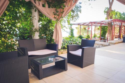 Elpida Hotel All Inclusive Beach Front — Zlatni Pyasatsi