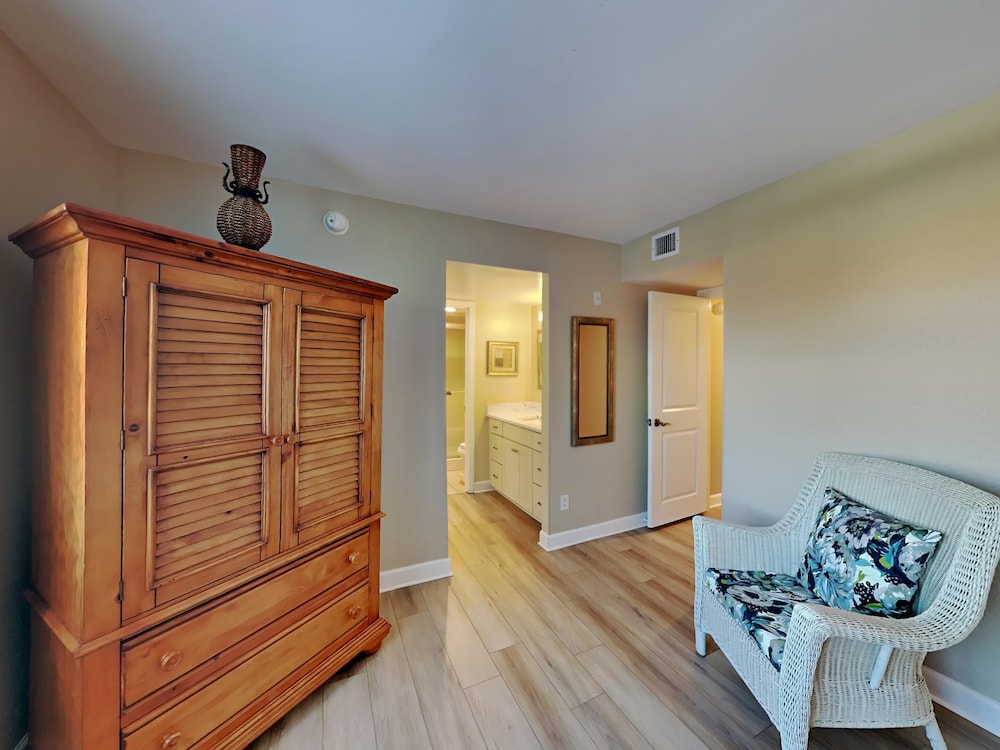 Regency Towers by Southern Vacation Rentals - photo 431