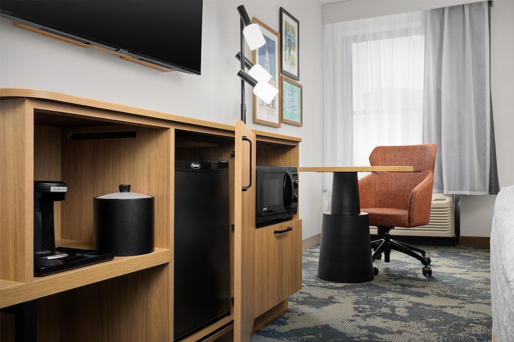 Hampton Inn Fayetteville Fort Bragg - photo 5