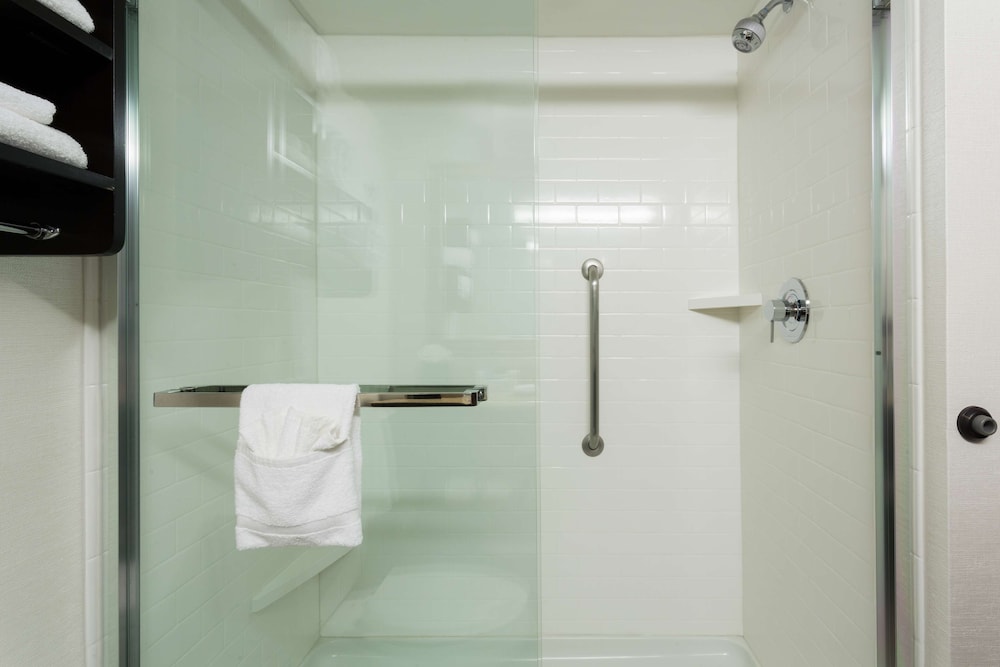 Hampton Inn Pittsburgh West Mifflin - photo 22