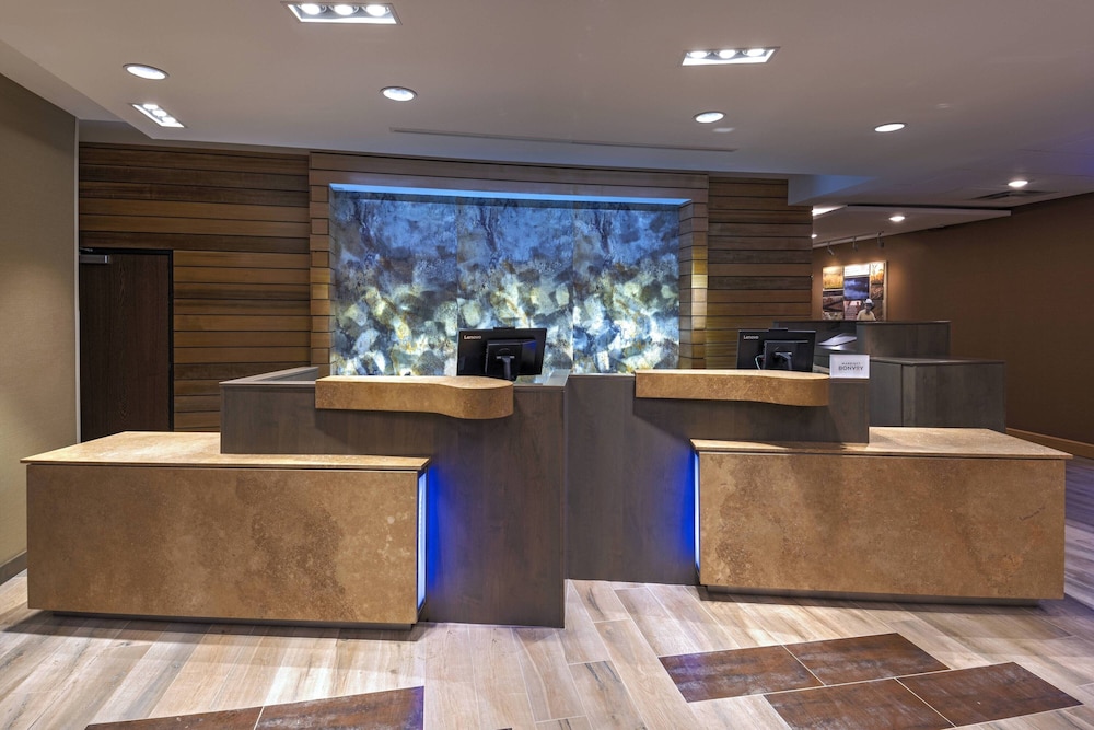 Fairfield Inn & Suites by Marriott Colorado Springs East Ballpark - photo 5