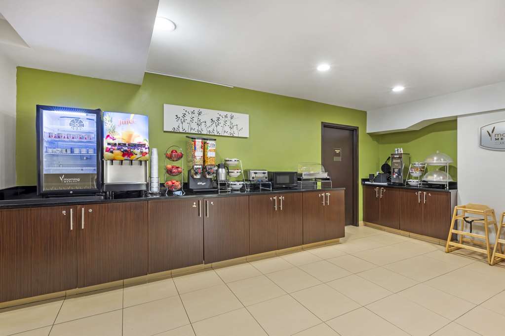 Sleep Inn at Greenville Convention Cente - photo 26