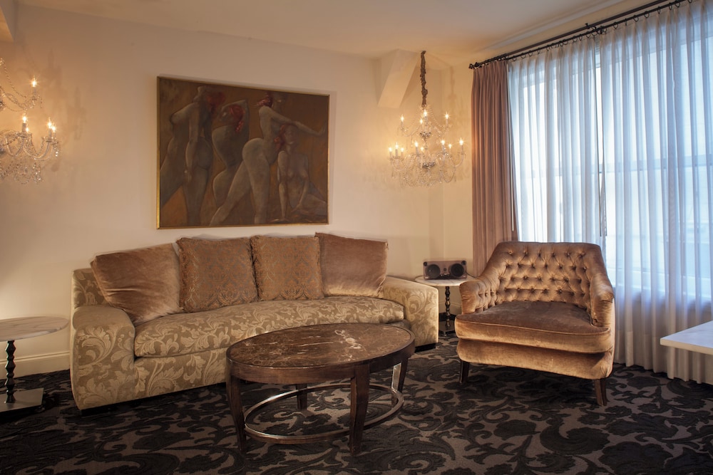International House Hotel - photo 58