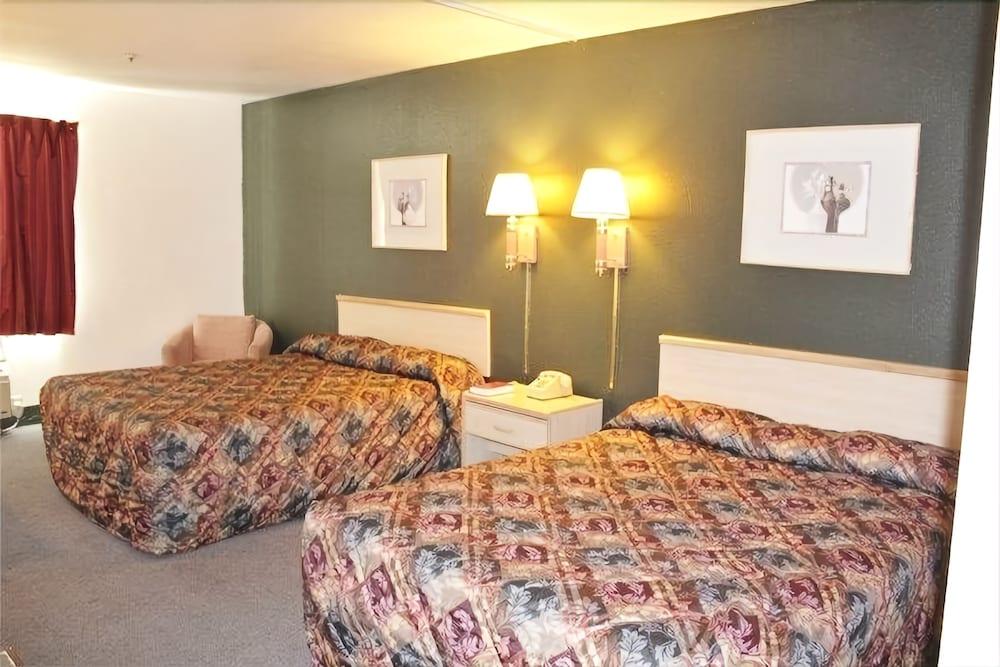 Goodnite Inn and Suites - featured photo