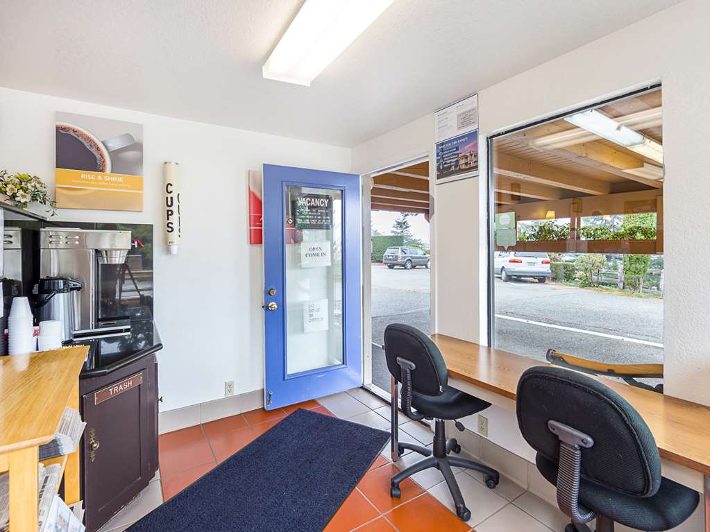 Motel 6 Gold Beach - photo 28