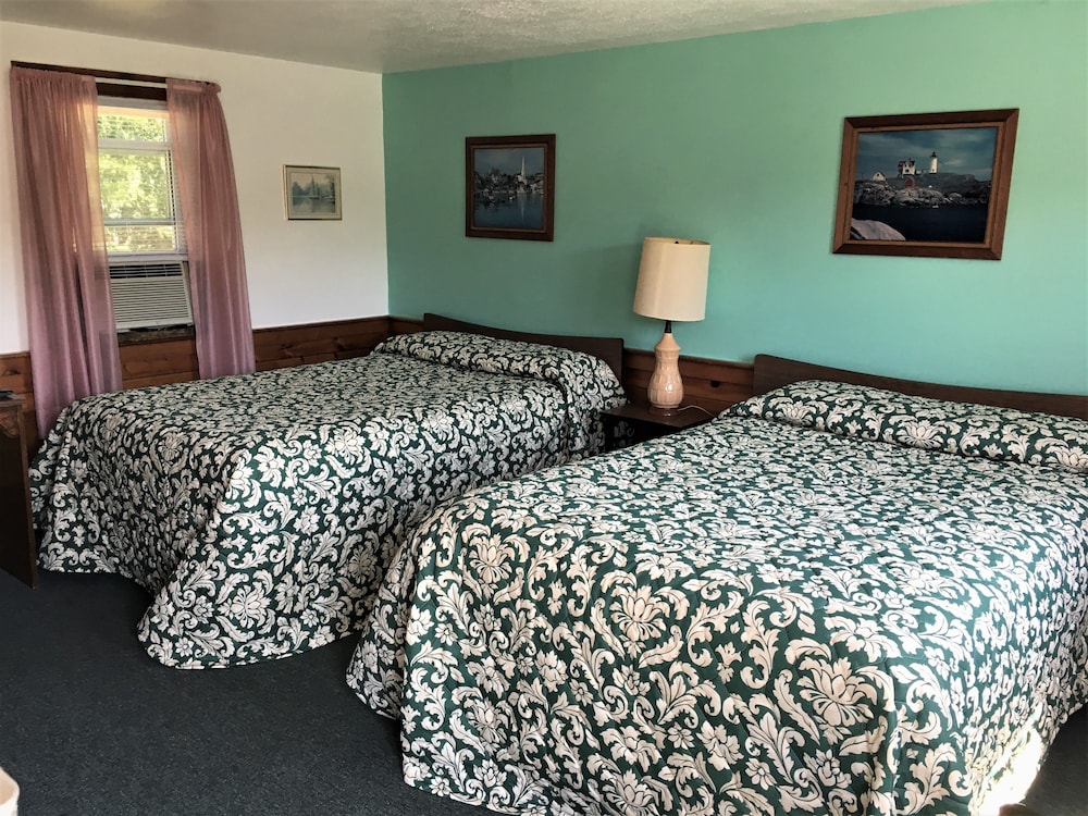 Bass River Motel - photo 16