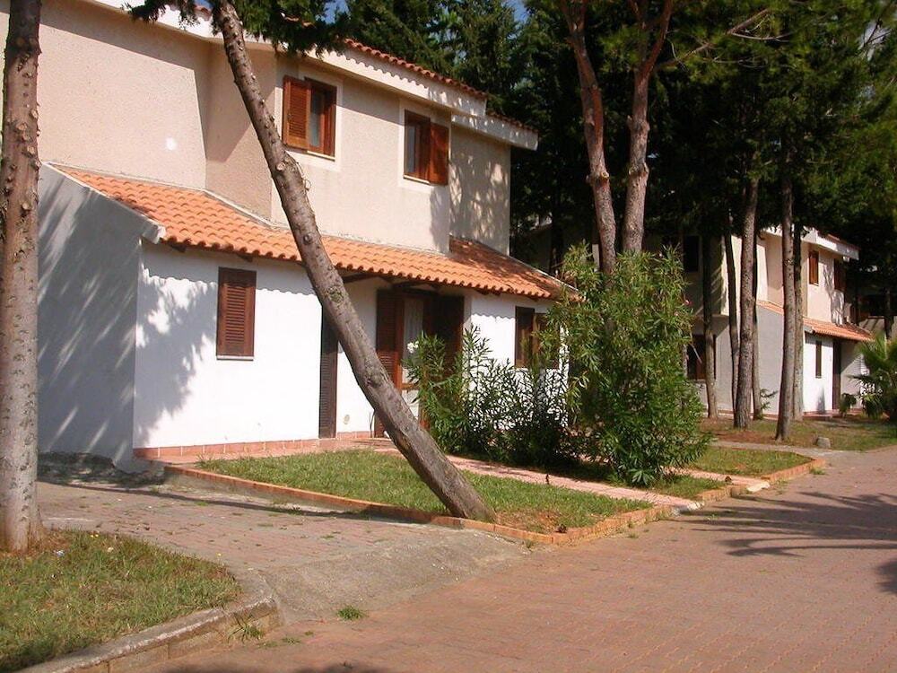 Hotel Ristorante Villa Brazzano — Scalea