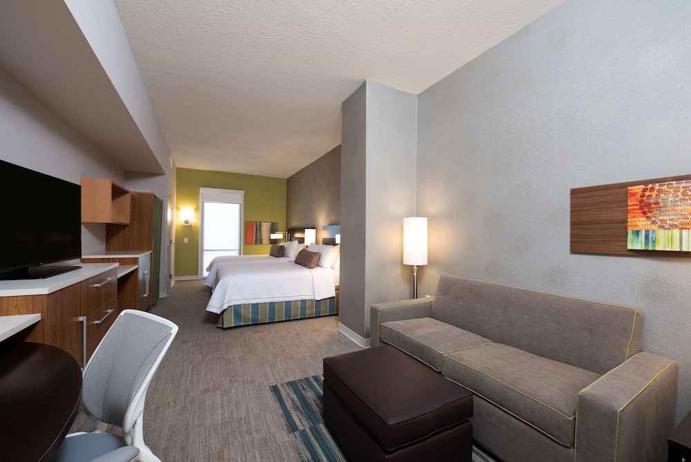 Home2 Suites by Hilton Indianapolis Downtown - photo 14