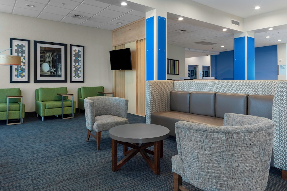 Holiday Inn Express & Suites Leander by IHG - photo 33
