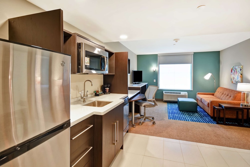 Home2 Suites by Hilton Lagrange - photo 8