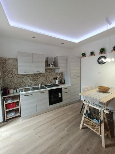 Casa Vacanza Ottavia Roma — 4-Star Luxury Hotel in Rome, Italy
