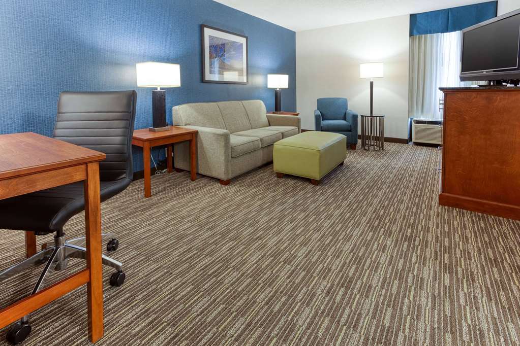 Heritage Inn & Suites St. Louis Fenton Trademark by Wyndham - photo 16