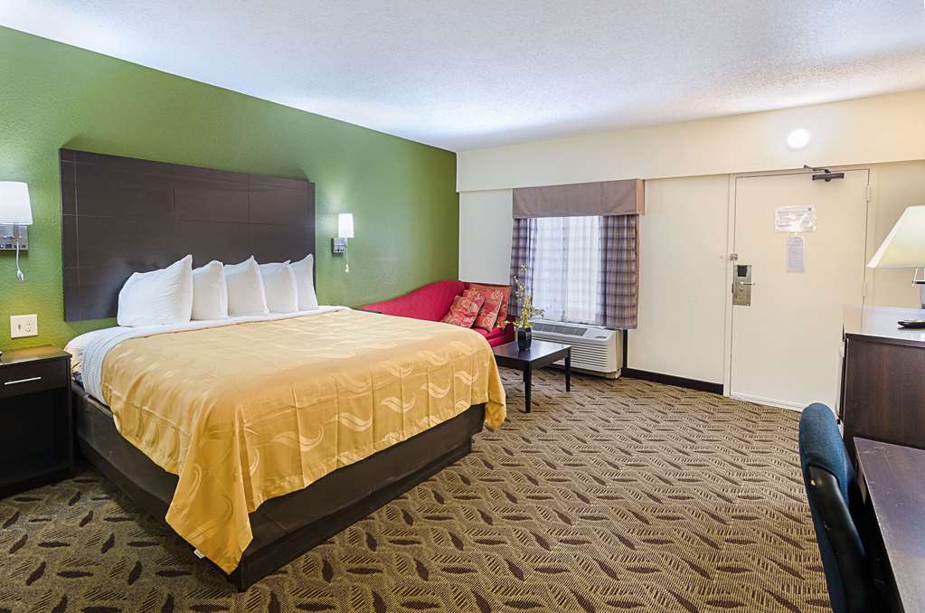 Quality Inn Tanglewood - photo 22