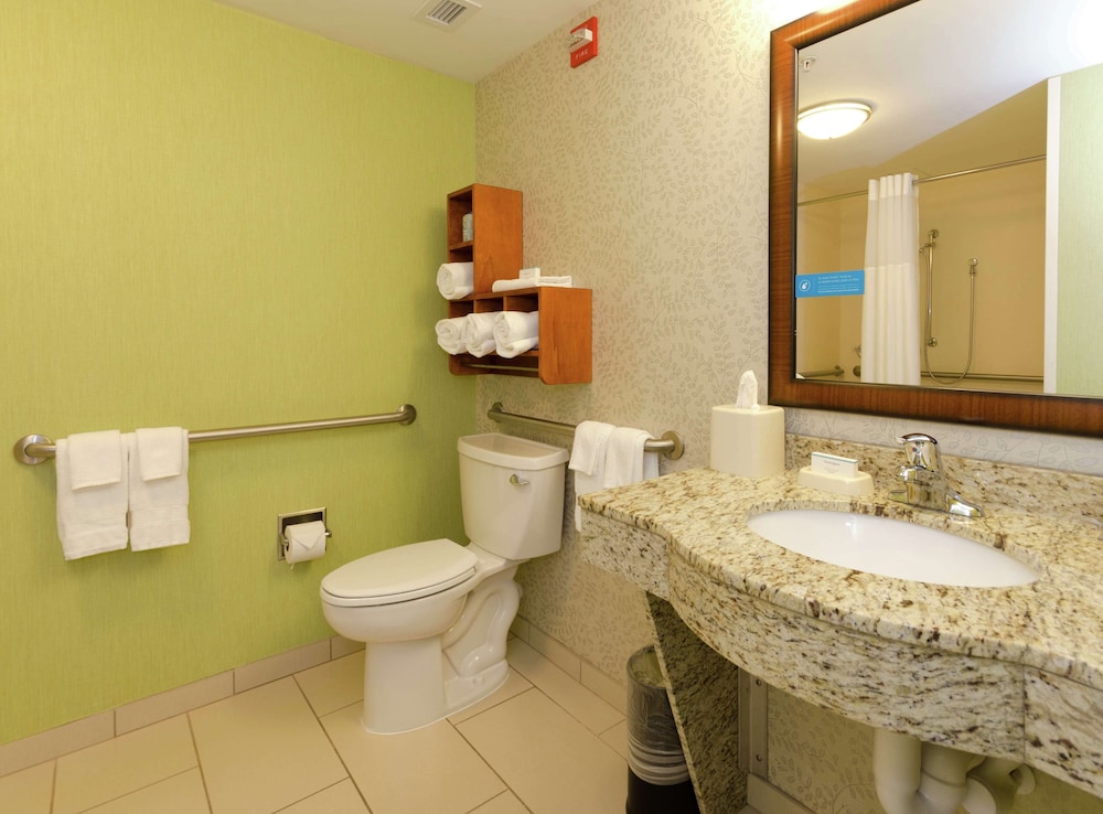 Hampton Inn Hickory - photo 32