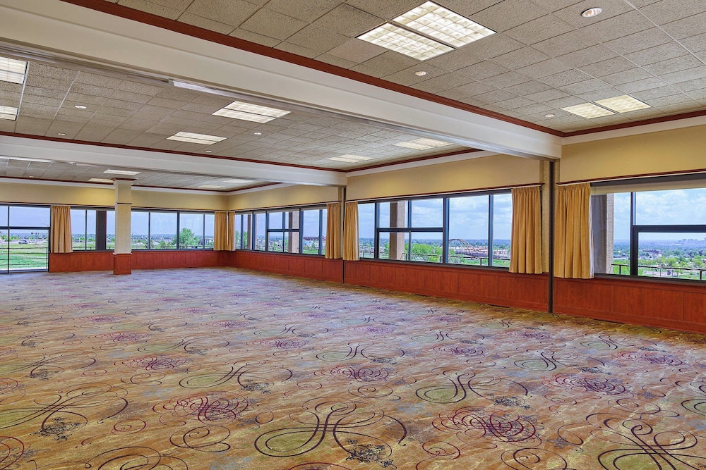 Sheraton Denver West Hotel - photo 26