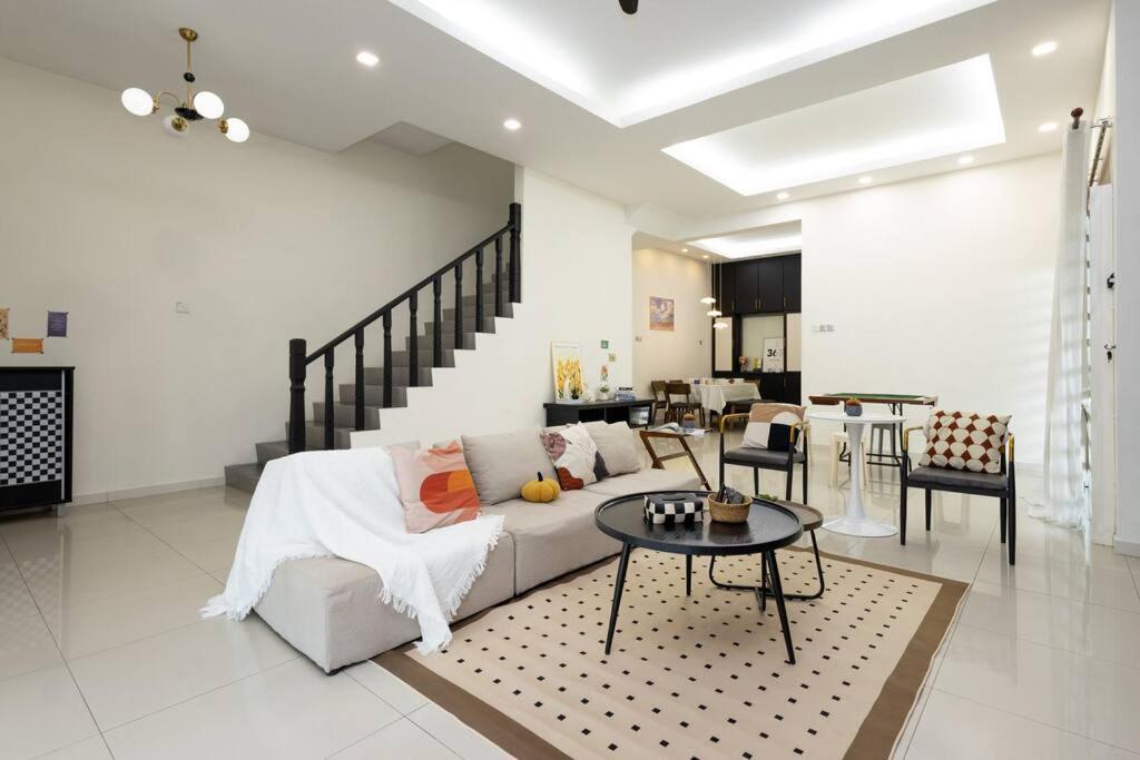 Retro Homestay Ipoh Semi D 15pax Wedding — 4-Star Luxury Hotel in Ipoh, Malaysia