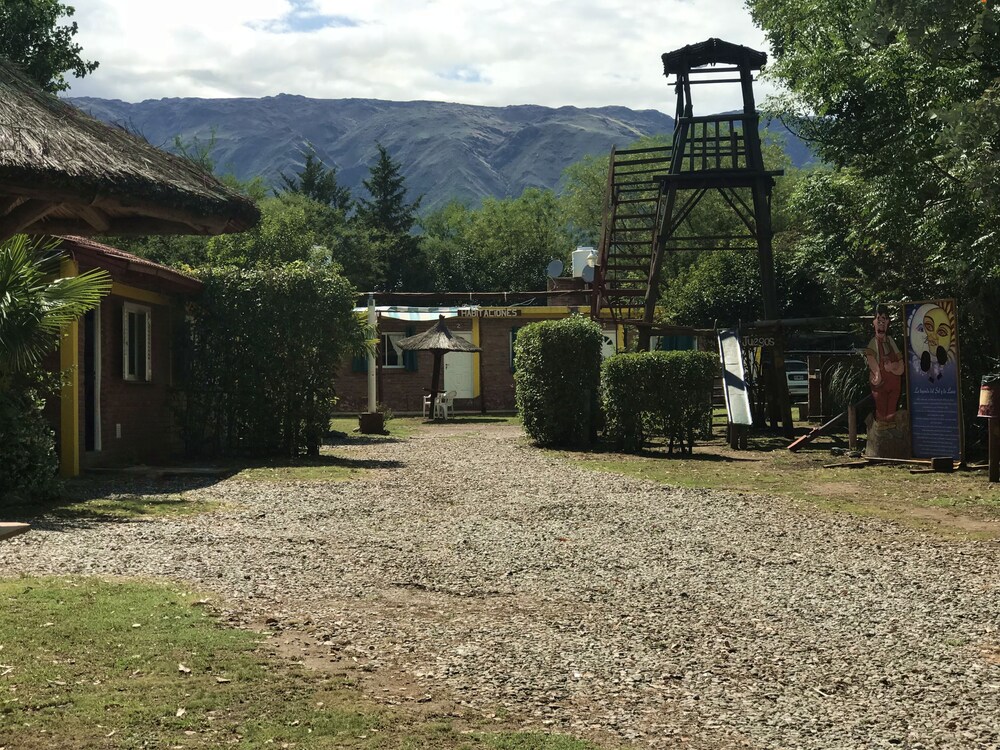 Sol y Luna — hotel in Villa Las Rosas